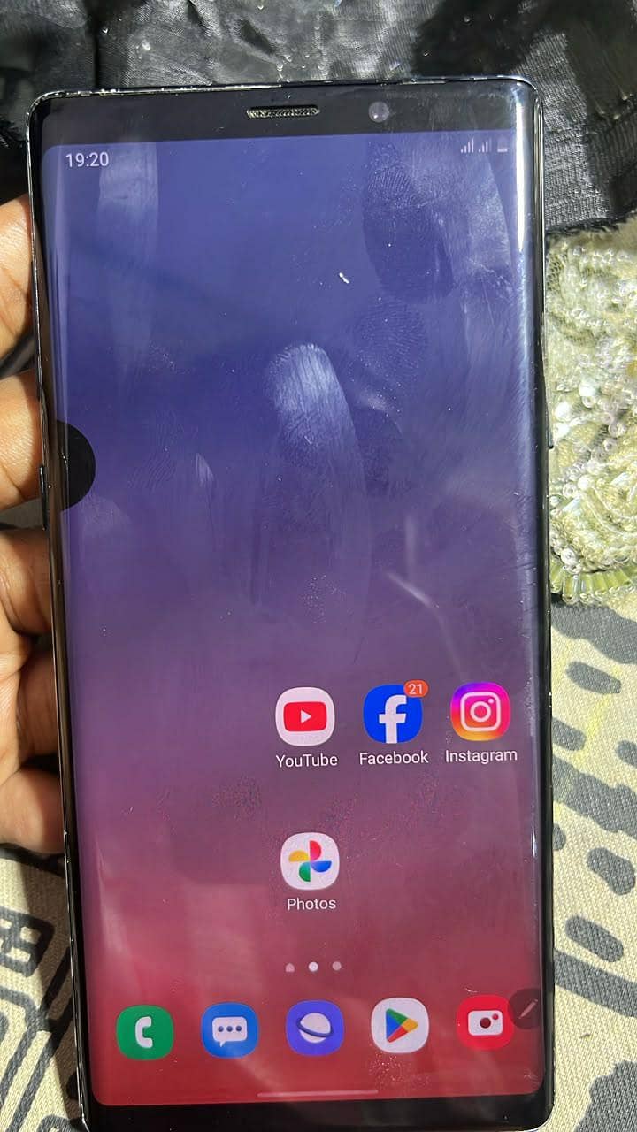 Samsung Mobile Note 9 3