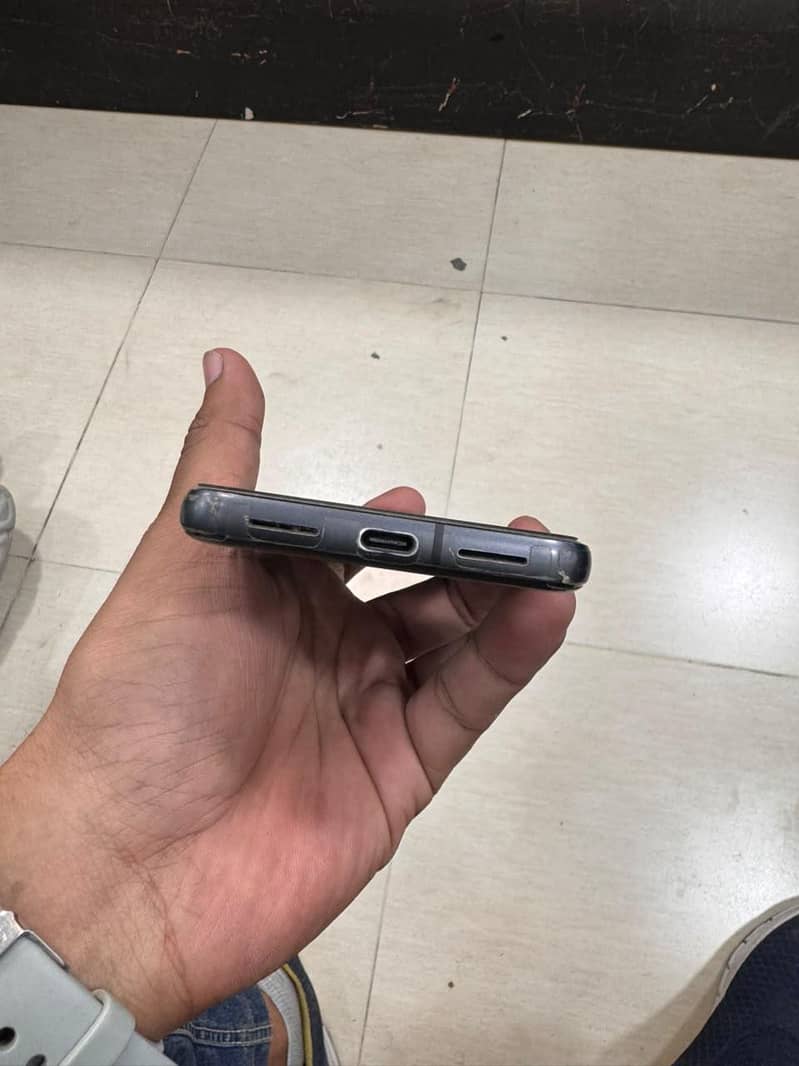 Google Pixel 8 1