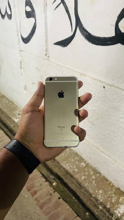 Apple iPhone 6S