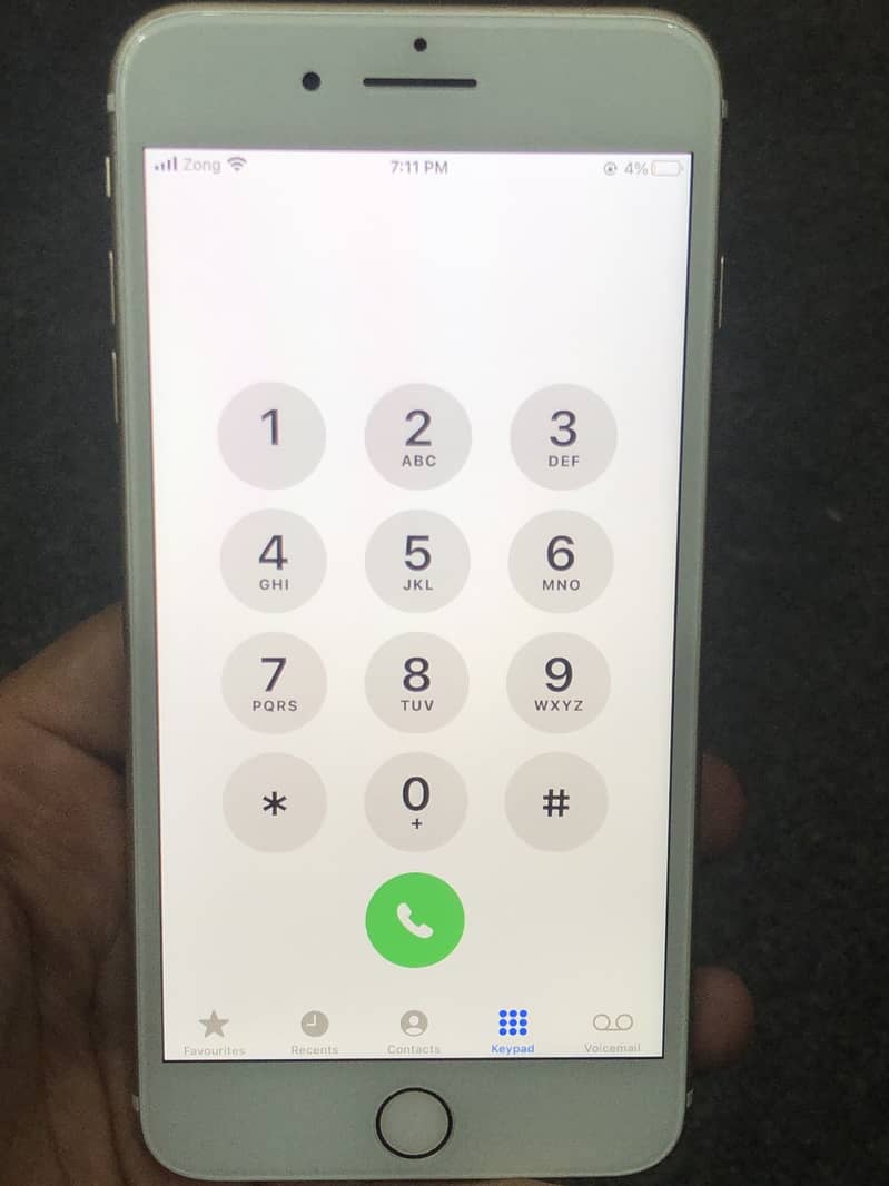 Apple iPhone 7 Plus 1