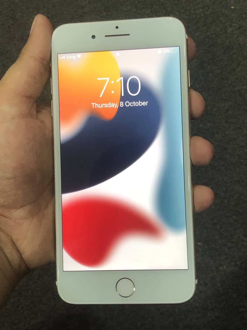 Apple iPhone 7 Plus 2