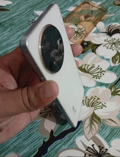 Itel s24 8+8/256 full box 110% ok no open no repair 10/10 Condition