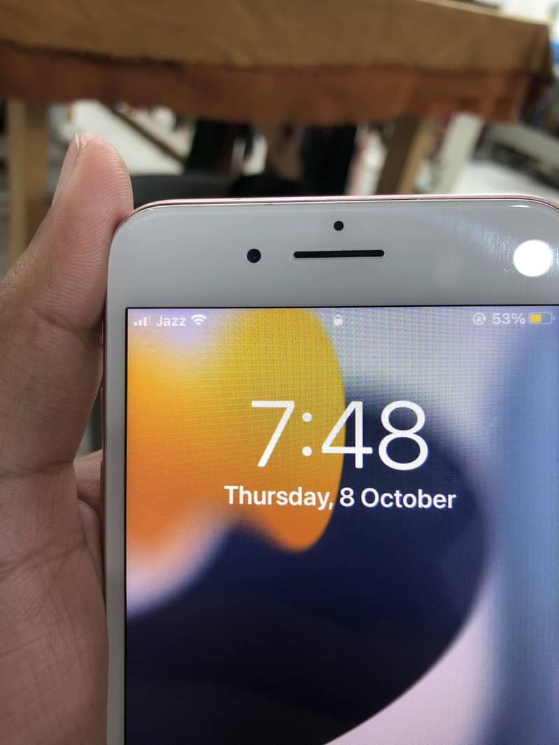 Apple iPhone 7 Plus 4