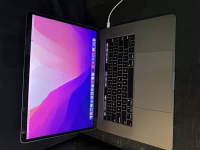 Macbook i7 2019