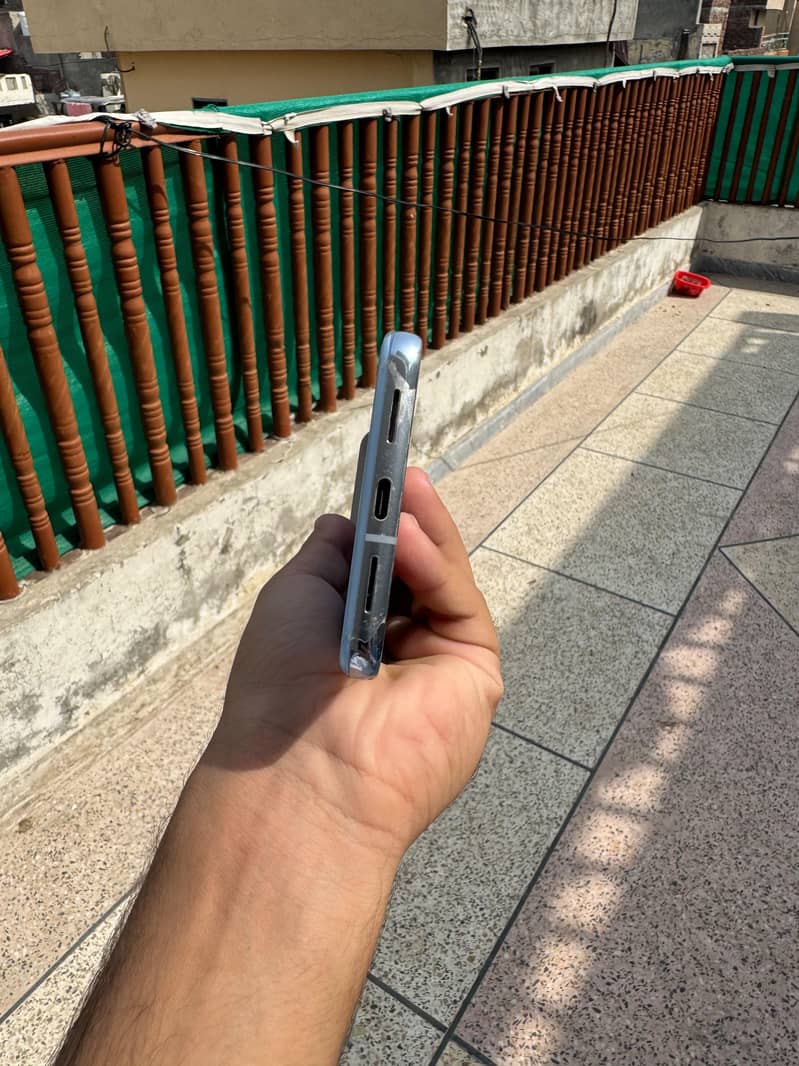 Google Pixel 8 Pro 3