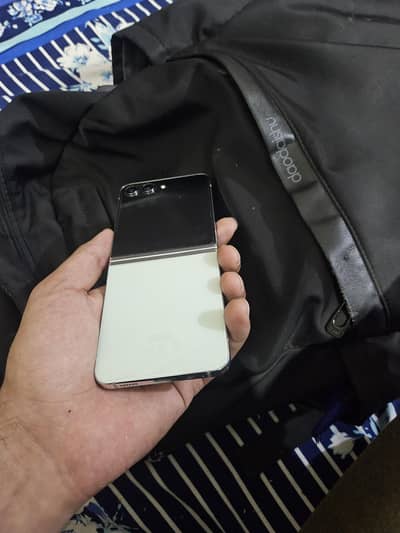 Samsung Mobile Z Flip 5