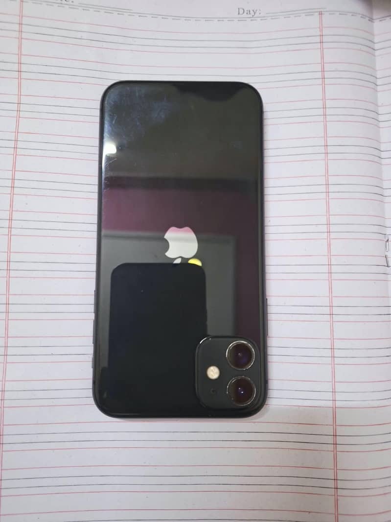 Apple iPhone 11 3