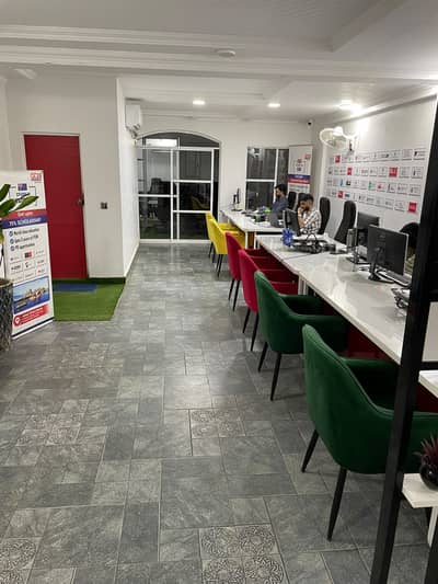 Office for Rent, Very Hot Location in Johar Town - Furnished