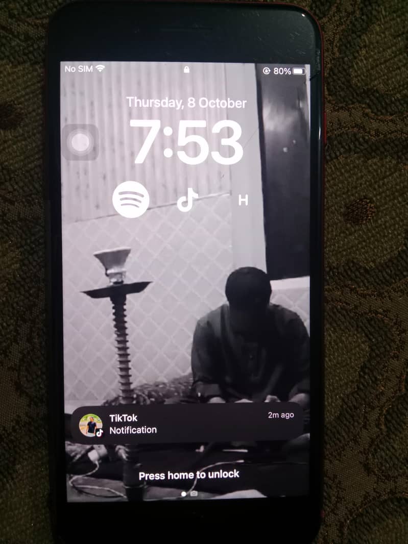 Apple iPhone 8 Plus 1