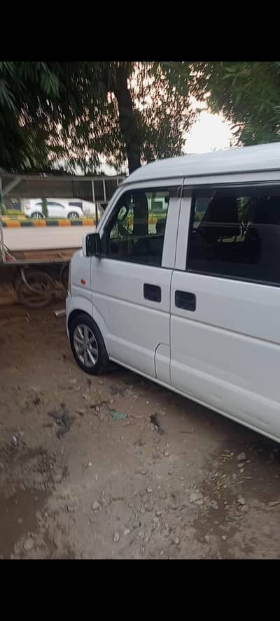 Nissan Clipper 2014