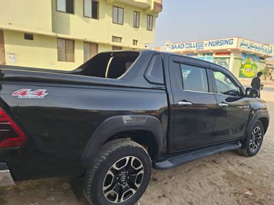 Toyota Hilux Revo V 2022 | Bumper-to-Bumper Genuine |