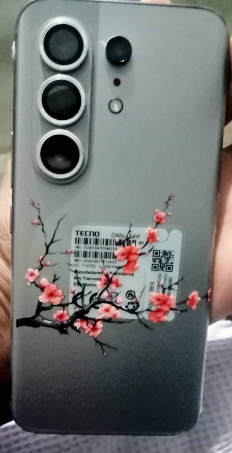 Tecno camon 50 pro 0