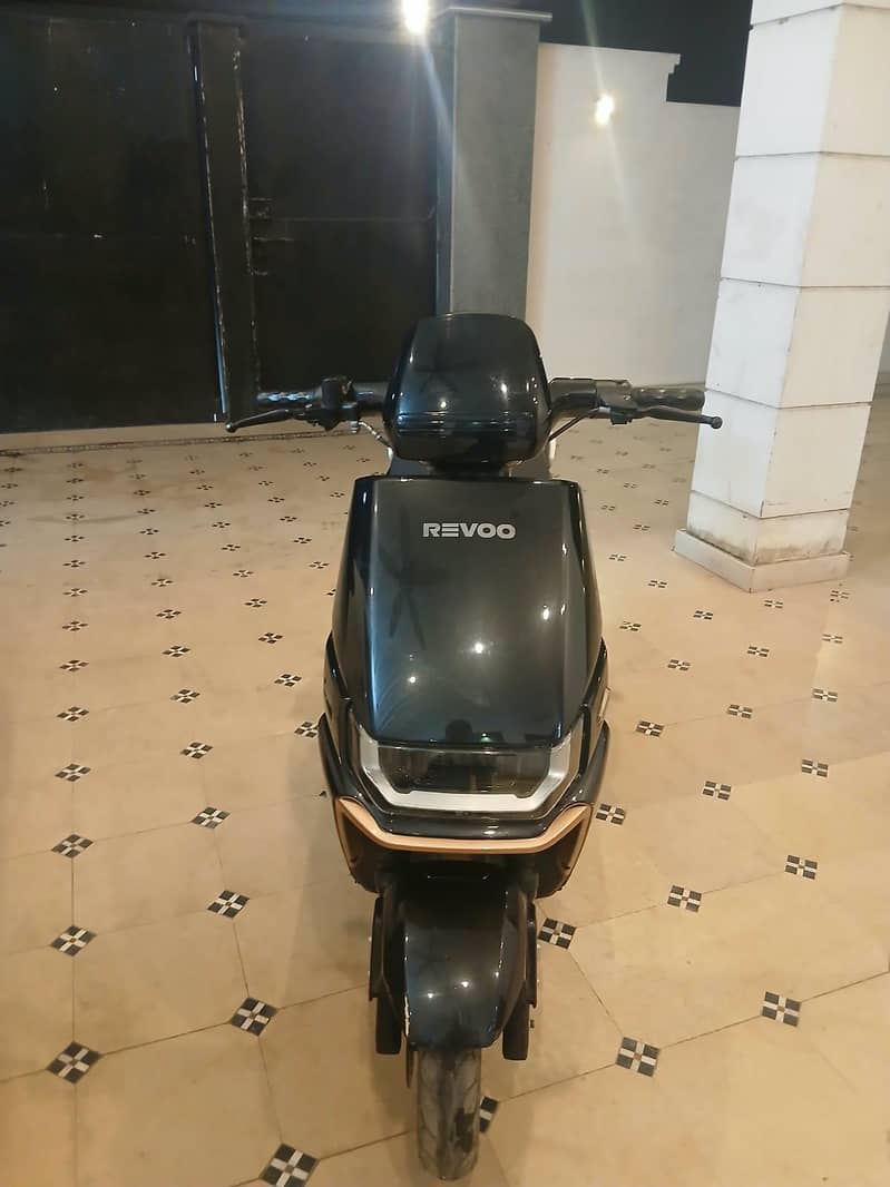 A 12 Revoo 14