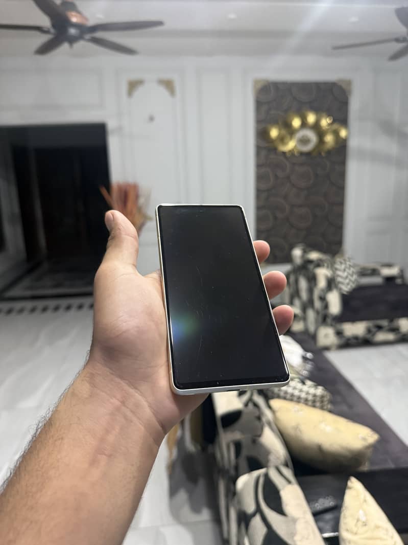 Google Pixel 7 6