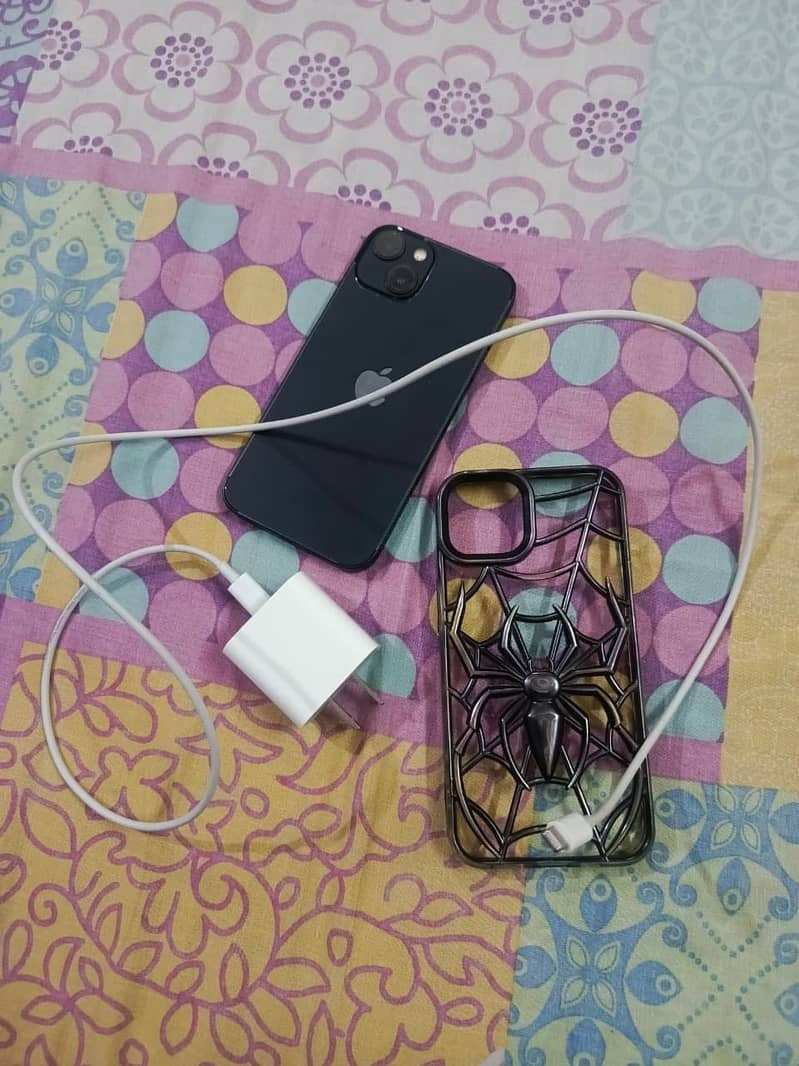 Apple iPhone 13 3