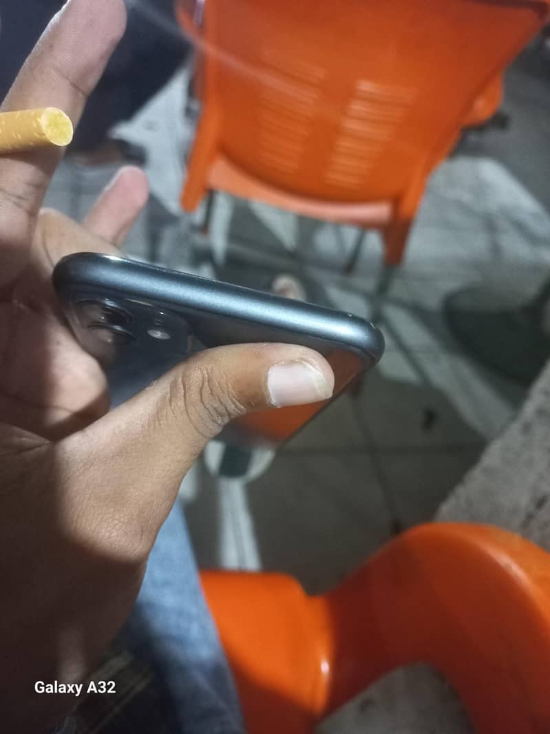Apple iPhone 11 2