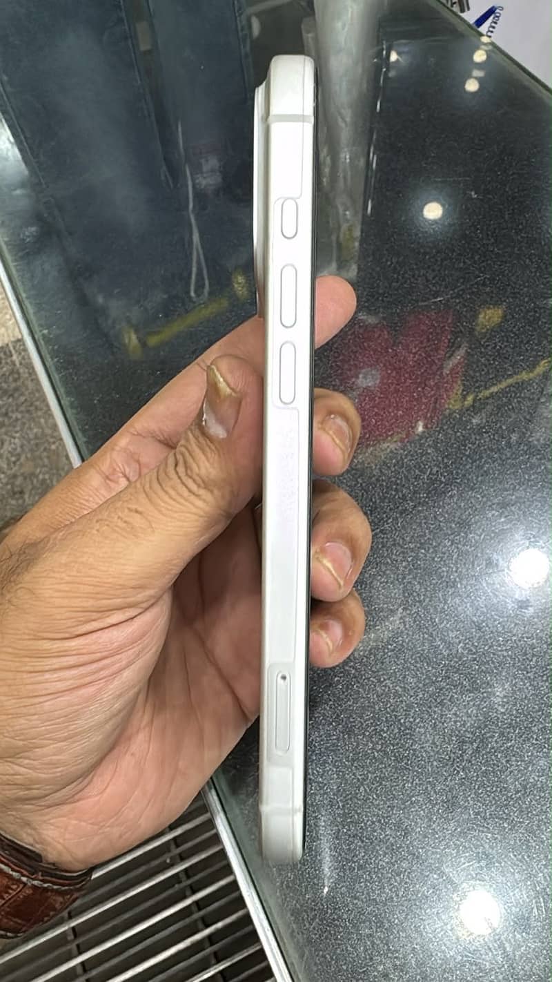 Apple iPhone 17 Pro Max 0