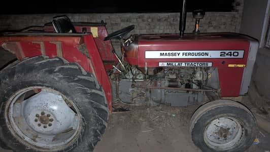 Massey Ferguson 240