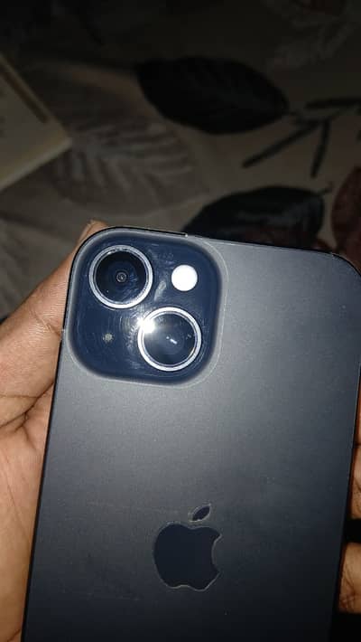 Apple iPhone 15