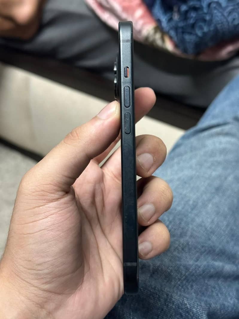 Apple iPhone 15 1