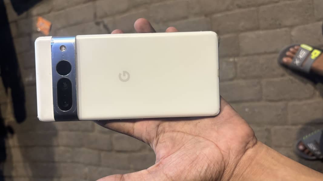 Google Pixel 7 Pro 2
