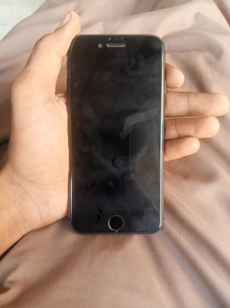 Apple iPhone 8 2