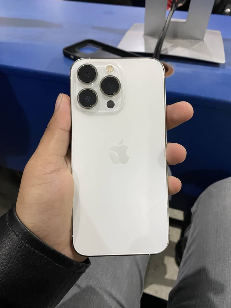 Apple iPhone 13 Pro 5