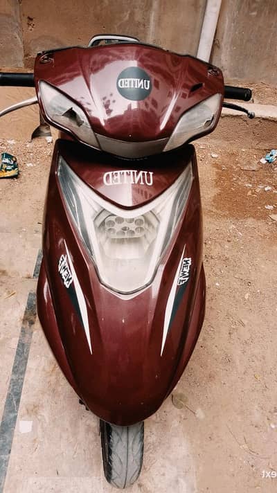 United Scooter 100cc – Excellent Condition – Ready to Ride