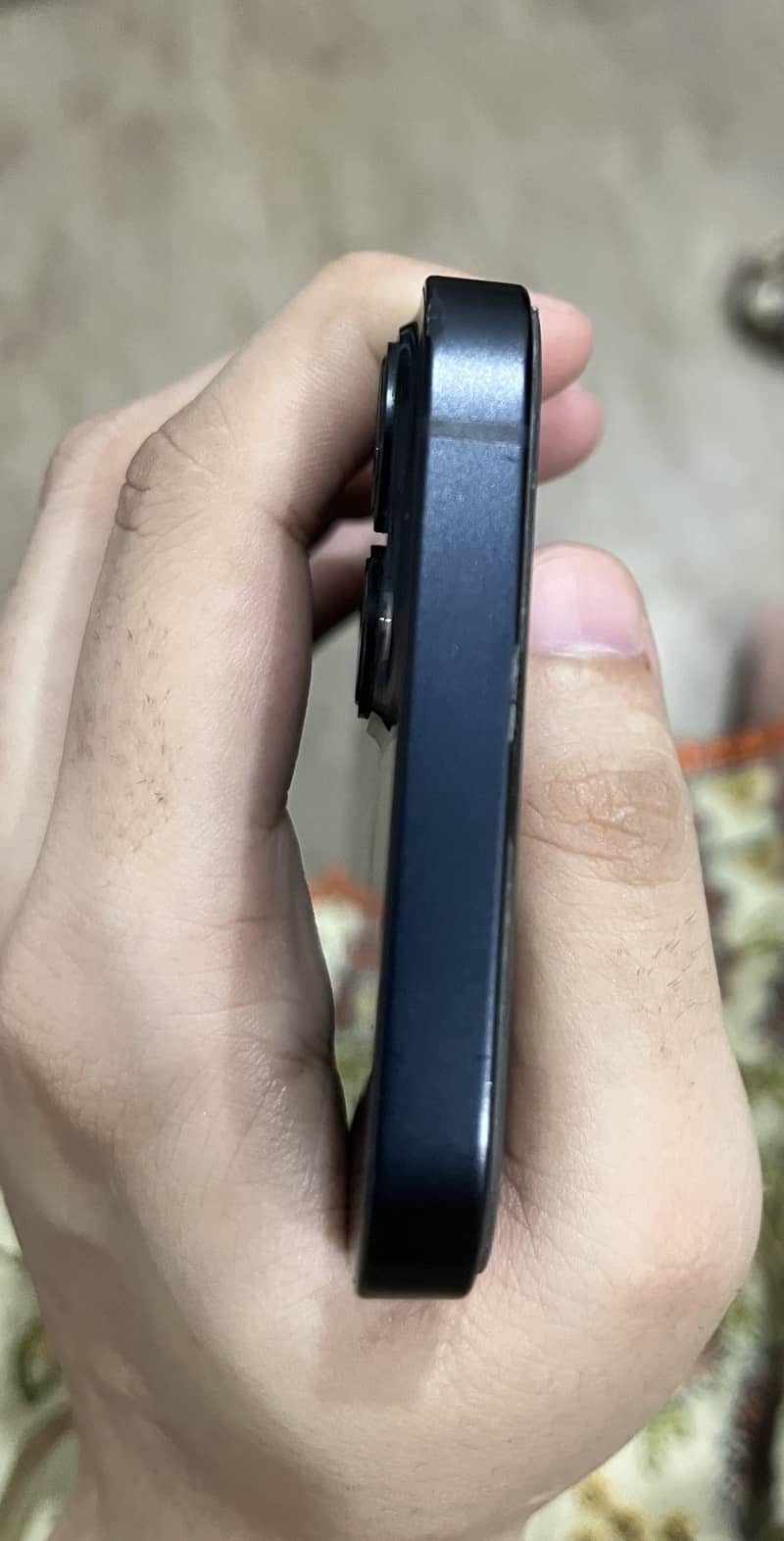 Apple iPhone 13 2