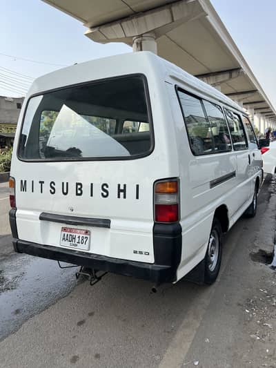 Mitsubishi L300 genuine
