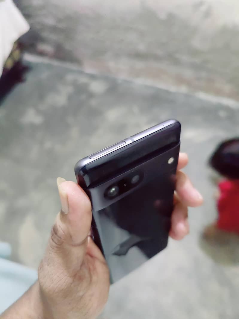 Google Pixel 7 3