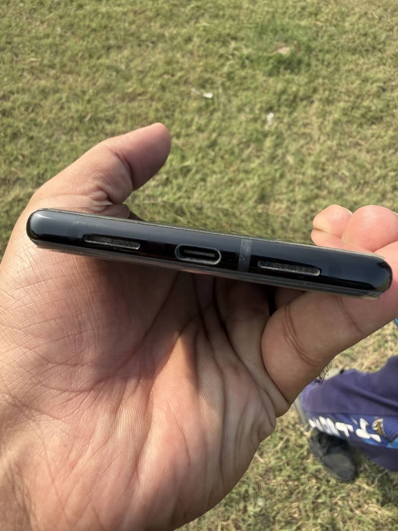 Google Pixel 6 Pro 2