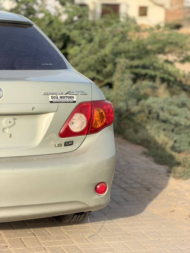 Corolla SR 1.8 5