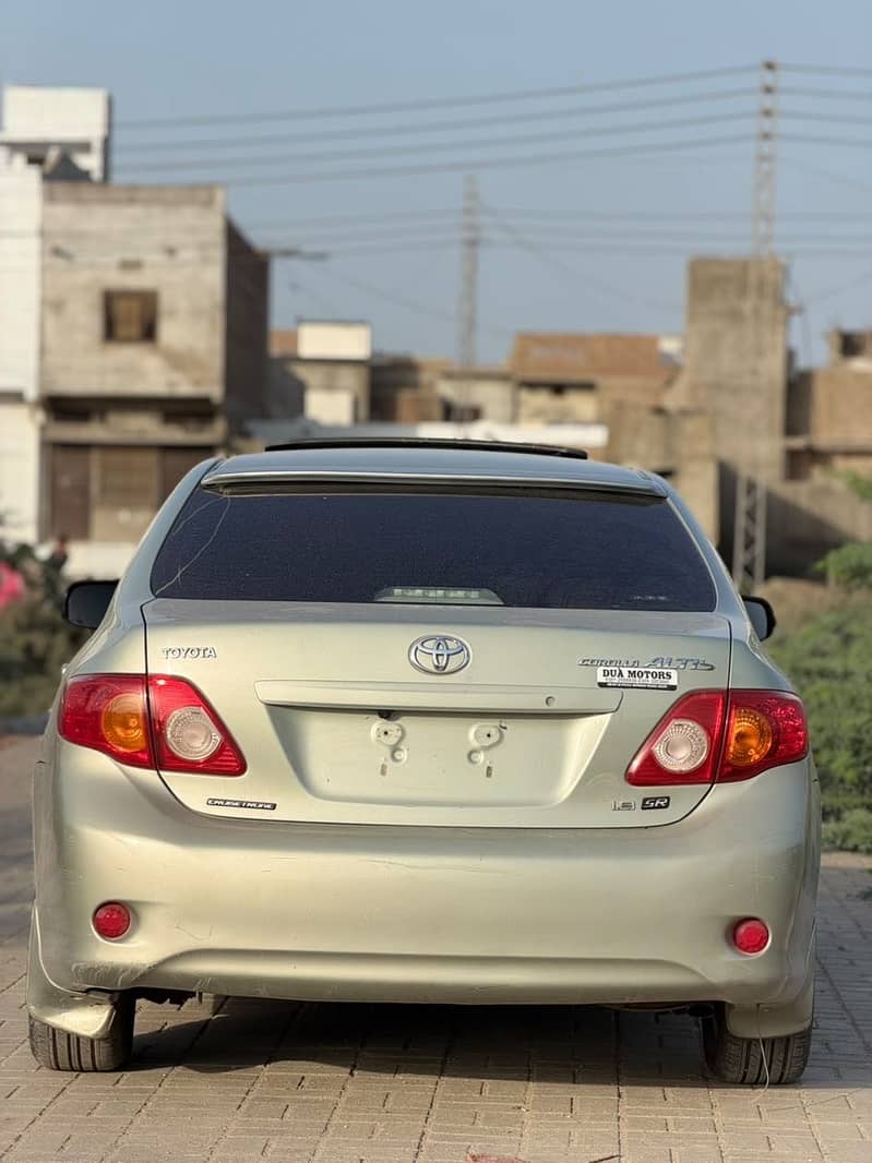 Corolla SR 1.8 12