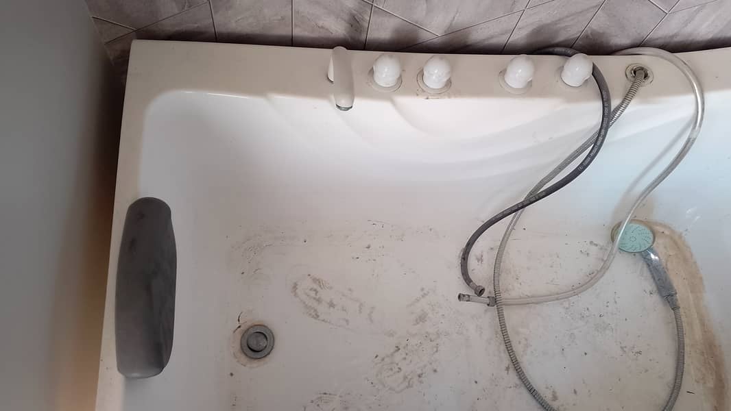 Bathtub 1