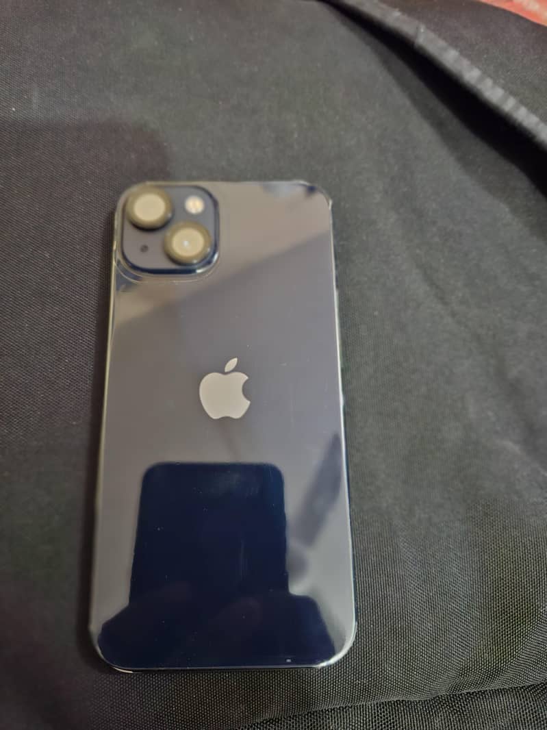 Apple iPhone 13 6