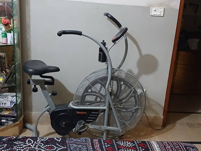 Exercise machine Cycle 3