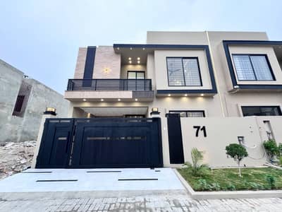 7 Marla Designer House for Sale