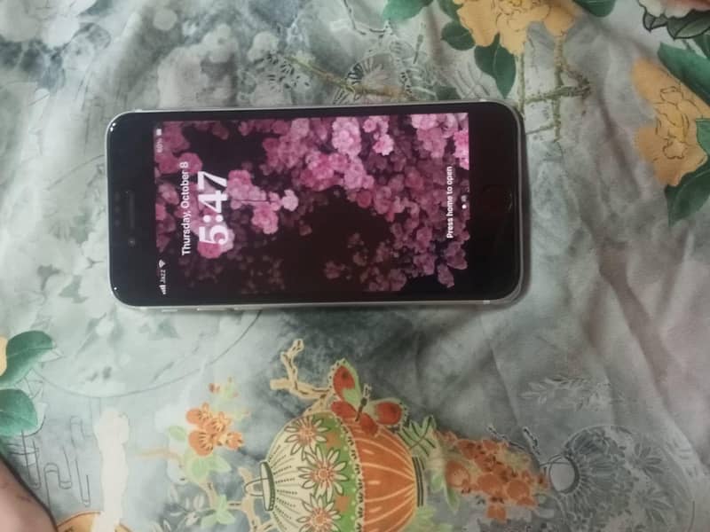Apple iPhone SE 5