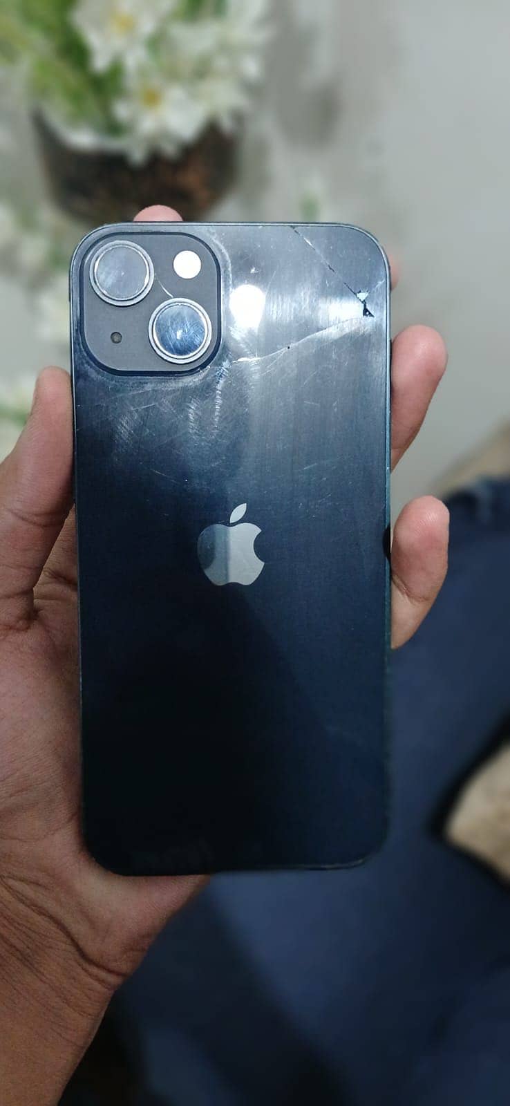 Apple iPhone 13 1