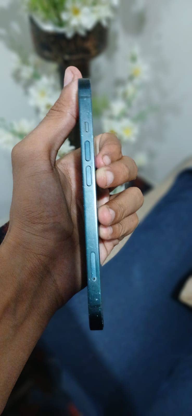 Apple iPhone 13 3