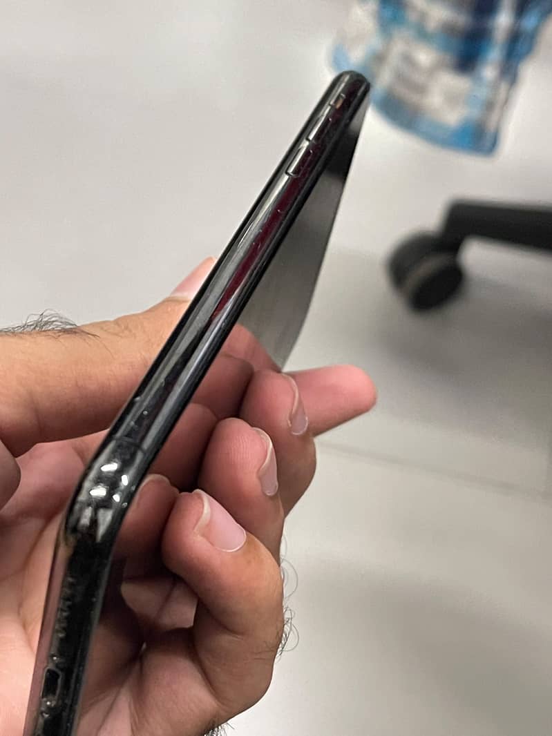 Apple iPhone X 1