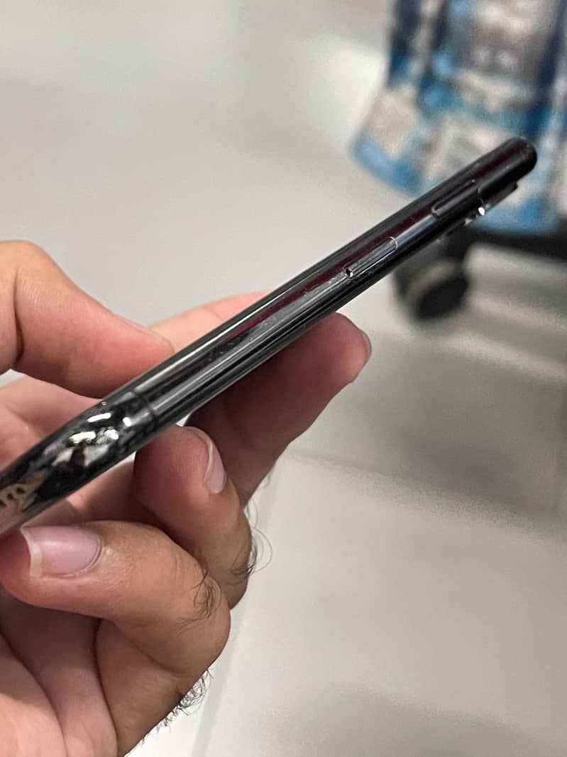 Apple iPhone X 2