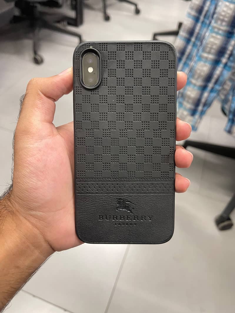 Apple iPhone X 5
