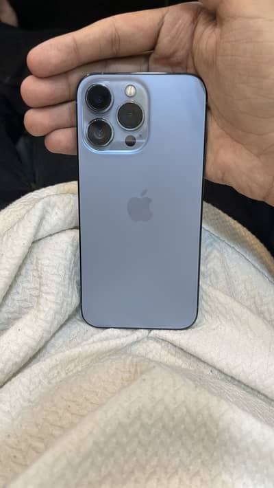 Apple iPhone 13 Pro