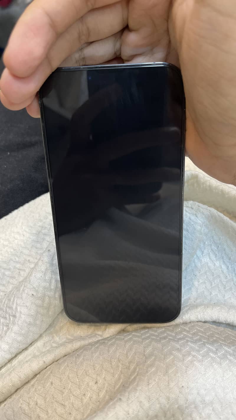 Apple iPhone 13 Pro 4