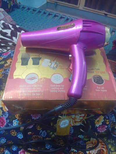 KEUNE Hair Dryer