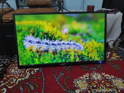 42 inch led tv 10/10 condition 03037305778