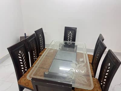 dinning table