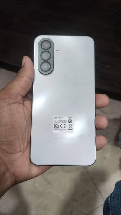 Samsung Mobile A17